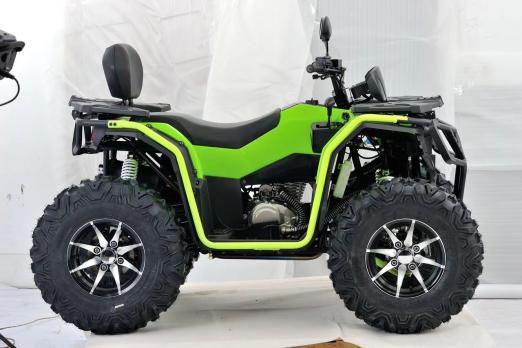 Квадроцикл Dodge 300